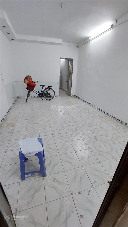 Tập thể kim liên, khu b, t3, 50 m2 (30 m2 sổ), 2 ngủ, 3.xt/ỷ.