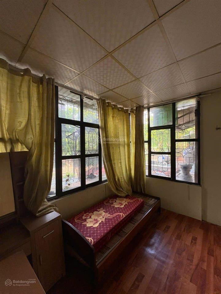 Tập thể phạm ngọc thạch, nguyễn ngọc doãn, lô góc, t2, 80m2 (sổ 52 m2), 3 ngủ, 4. x tỷ