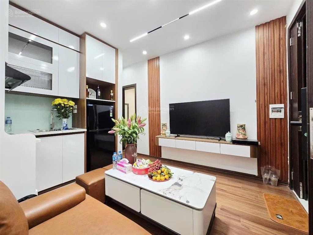 Tập thể chùa láng, đh ngoại thương, t2, 65m2 (28m2 sổ) 2 ngủ, nhỉnh 3 tỷ
