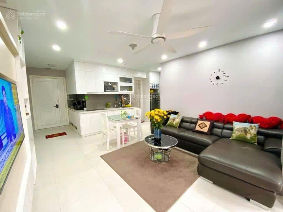 Cho thuê chung cư tân hoàng minh, hoàng cầu, 70m2, 2 ngủ, đủ đồ, chỉ 18.5 triệu/ tháng.
