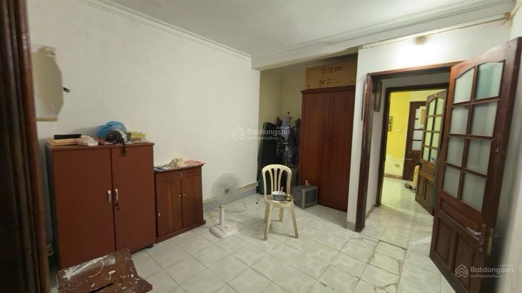 Tập thể phương mai, lô góc, 50m2 (47 m2 sổ đỏ) 2 ngủ, nhỉnh 3 tỷ.