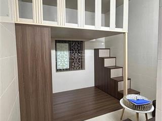 Tập thể chùa láng, tầng 1, 25 m2 (15.3 m2 sổ đỏ) 1 ngủ, chỉ 1.x tỷ.