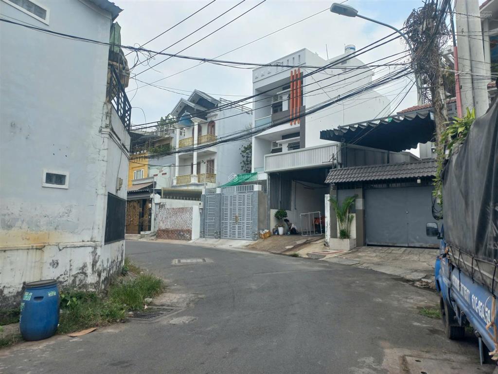 Đất mặt tiền đường 182  lò lu  gần phước long a  giá đầu tư