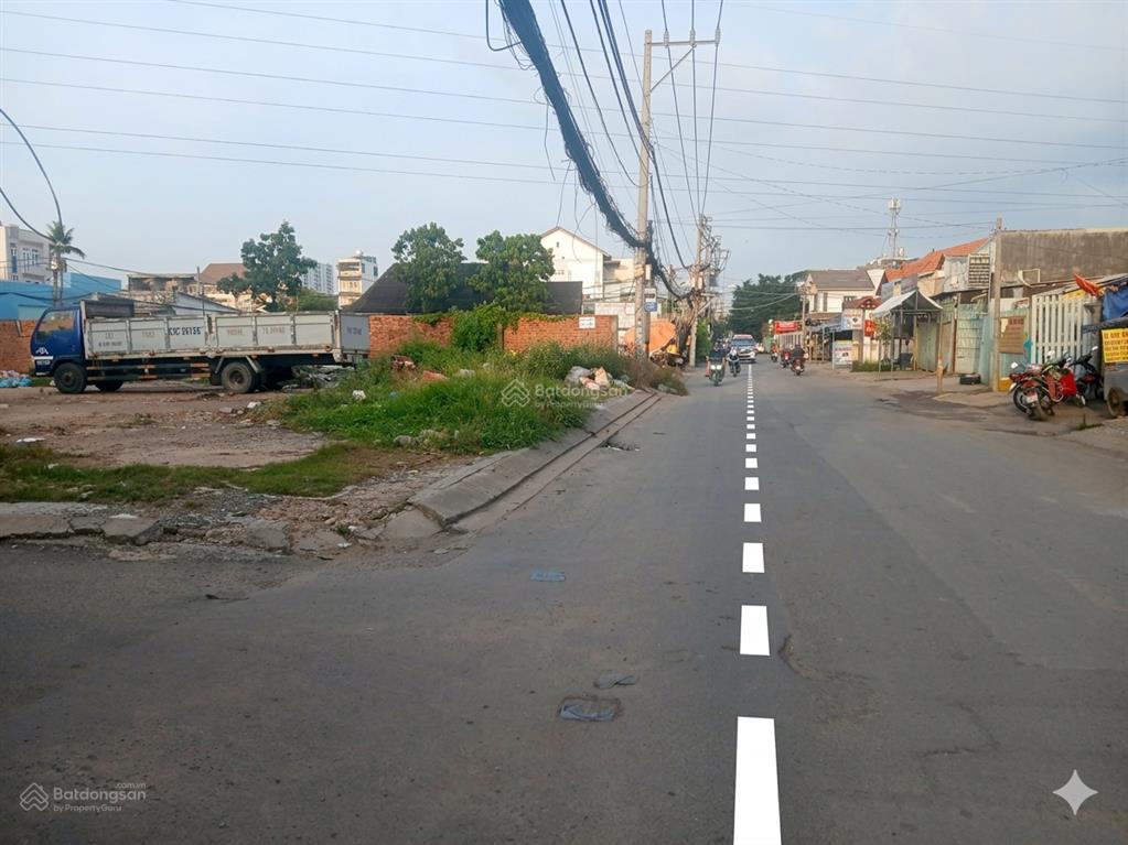 Bán đất mặt tiền đường 11  trường thọ  thủ đức  giá tốt
