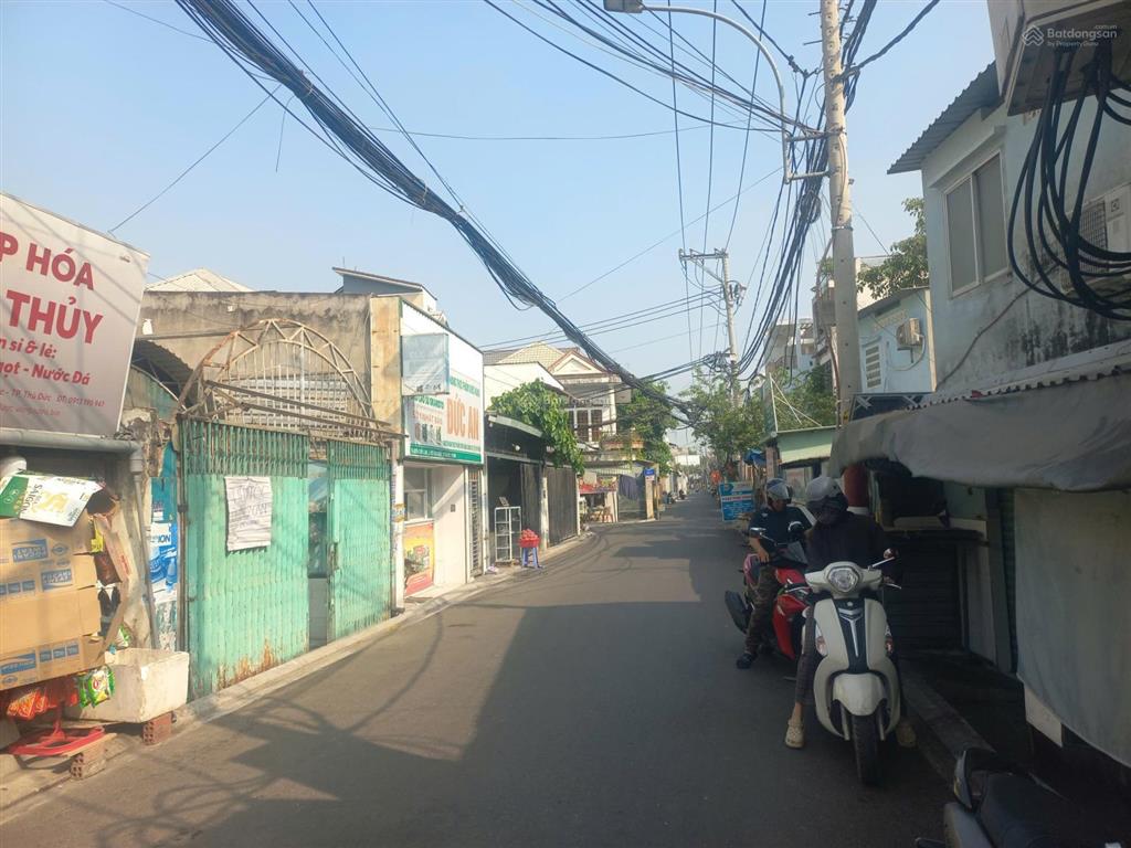 Bán nhà 1 sẹc gần quốc lộ 13  cách quốc lộ 13 đúng 5m