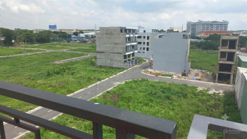 Đất shr thủ đức mt kênh  đối diện ga metro  giá chỉ 47 triệu /m2