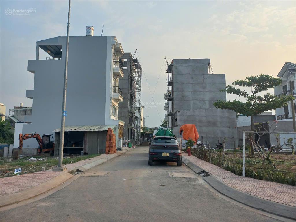 Cần bán lô đất đẹp hiệp bình chánh đường 7m thông thoáng sổ hồng riêng công chứng ngay