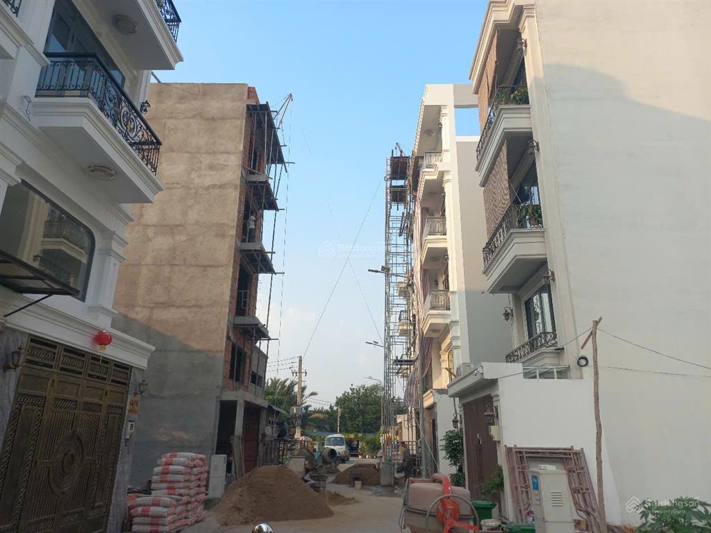 Cần bán lô đất đẹp hiệp bình chánh đường 7m thông thoáng sổ hồng riêng công chứng ngay