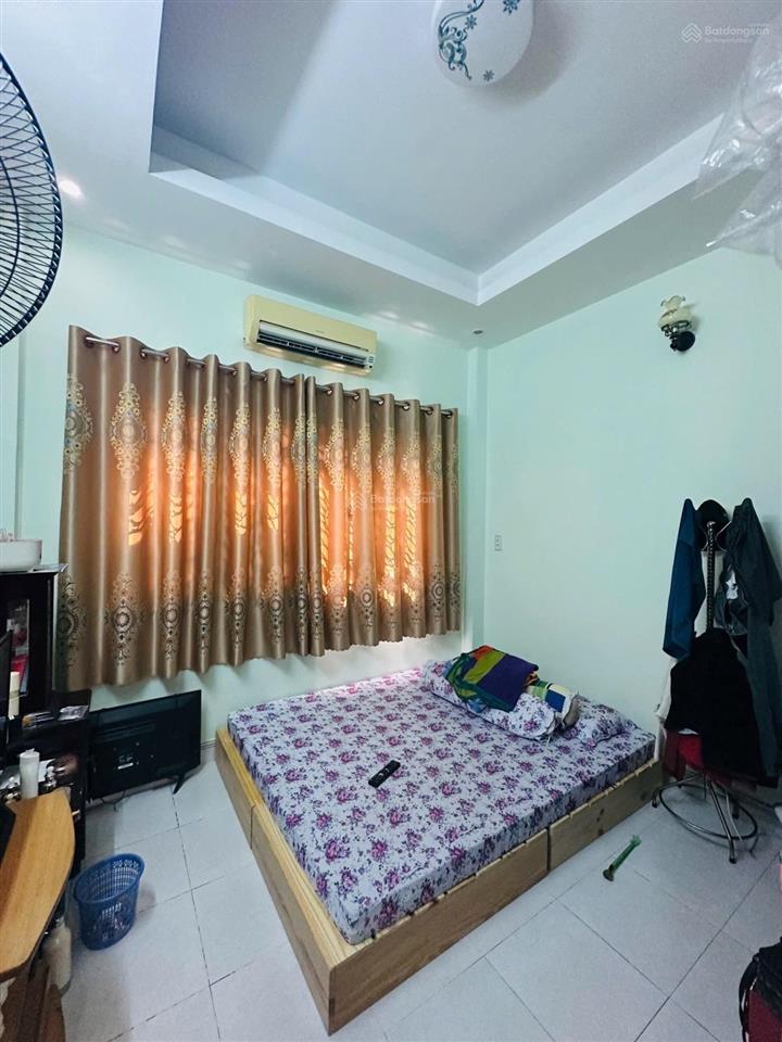 Thống nhất nhà 3 lầu sân thượng 4pn 3.5x14m 5.15 tỷ