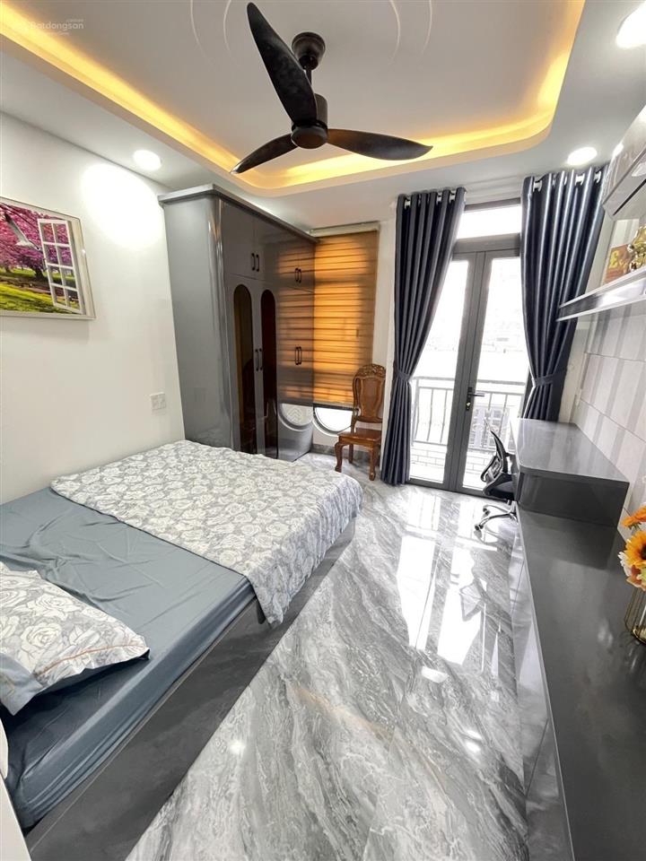 Siêu hiếm  hẻm nhựa kế mặt tiền  hơn 7 tỷ  5 tầng 5pn, 5wc.