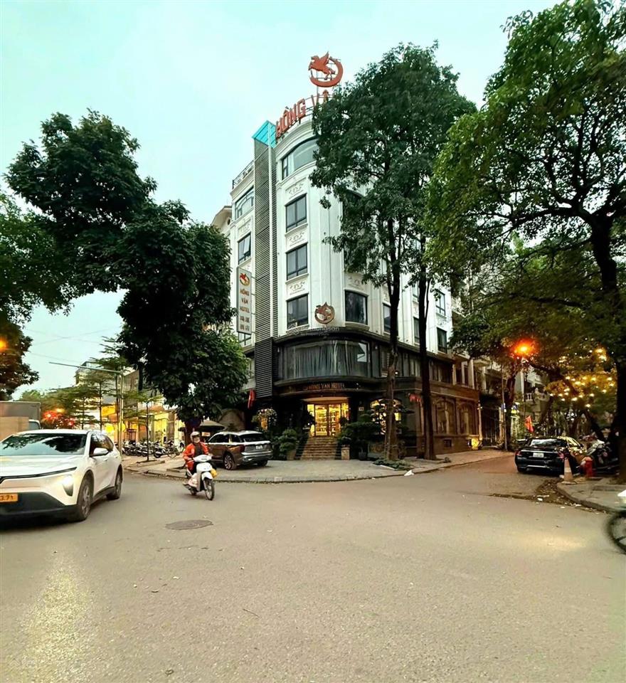Bán phố vũ phạm hàmtrung yênvị trí siêu đẹp vỉa hè rộng, kinh doanh đỉnh96m 5 tầngmt5m48.x tỷ