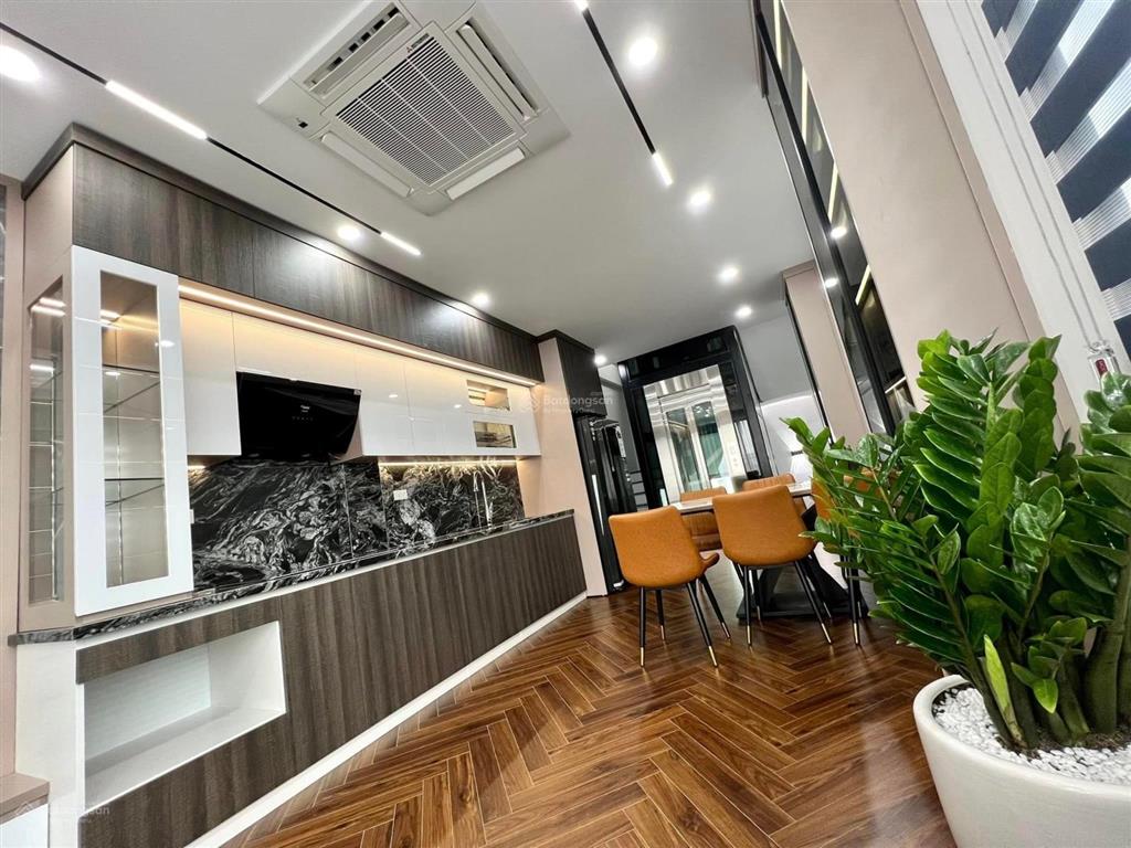 Bán nhà phố trung kính vị trí kinh doanh nhộn nhịp phân lô  vỉa hè  ô tô tránh  2 mặt ngõ
