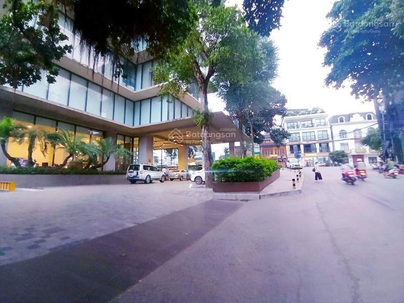 Bán nhà mặt phố xuân diệutây hồmặt tiền bề thếdt130m4 tầngmt8mgiá 71.x tỷ