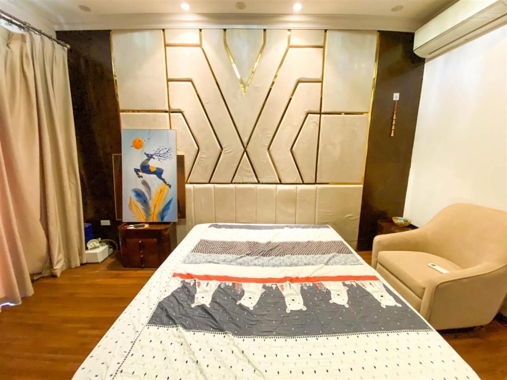 Bán nhà đẹp nguyễn chí thanhlô gócô tô tránhkd đỉnhdt60m 6 tầng thang máymt4.5m 26.x tỷ
