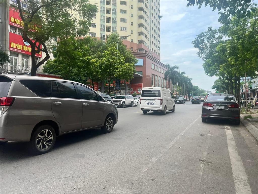 Bán nhà mặt phố vũ phạm hàm vỉa hè đá bóngkd đỉnh caodt148m 7 tầng thang máy giá 108 tỷ