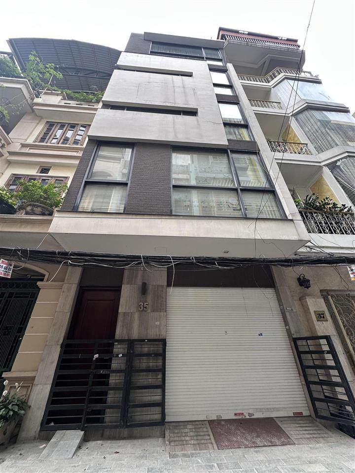 Bán gấp nhà phố hoàng cầuô tô tránh30m ra mặt phốdt55m5 tầngmt5mchỉ 24 tỷ tl mạnh