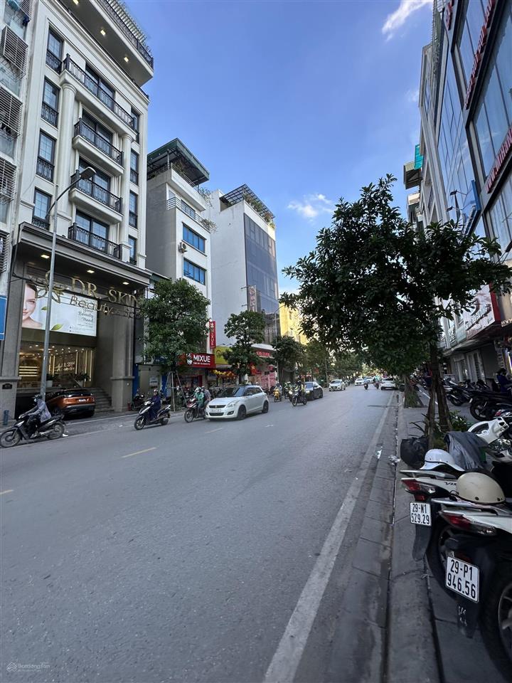 Bán nhà mặt phố vũ trọng phụngvị trí đẹpquy hoạch ổn địnhdt90m8 tầng thang máygiá 46.x tỷ