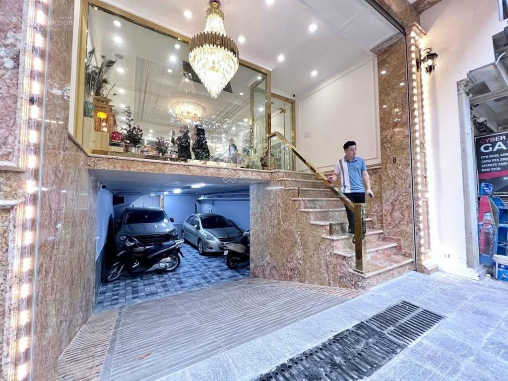 Bán nhà 9 tầng lô góc ba đình vỉa hè ô tô tránh kd dòng tiền 2 tỷ/năm dt 90m2 vị trí hiếm 39.9 tỷ