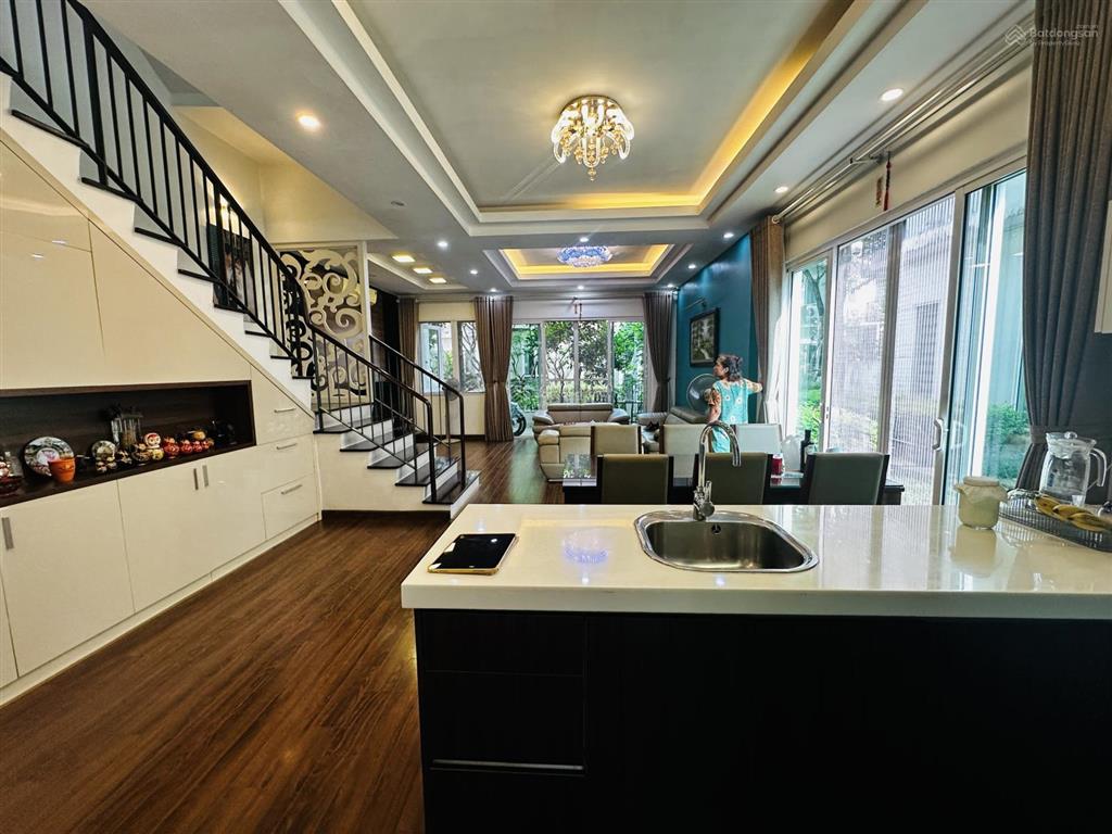Bán liền kề nadyne gardens parkcity hà đông120m4 tầngmt6m 3 mặt thoángkhu đt đáng sống42.5 tỷ