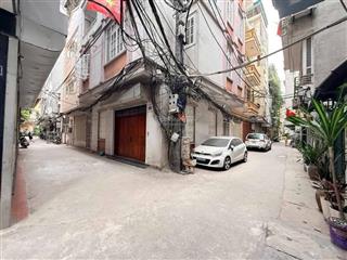 Bán nhà cầu giấy  chỉ 7 tỷ 43m2, tặng nhà 2 tầng có 2 ngủ  mt 4m  giá quá rẻ