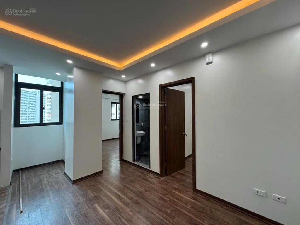 Bán gấp chung cư b11 nam trung yên65m 2 ngủ 2 vs tầng trung nhà đẹp giá đầu tư 4.95 tỷ