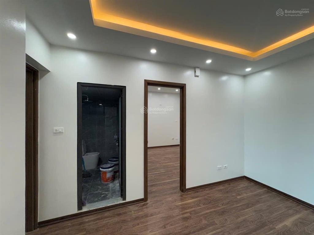 Bán gấp chung cư b11 nam trung yên65m 2 ngủ 2 vs tầng trung nhà đẹp giá đầu tư 4.95 tỷ