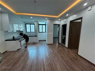 Bán gấp chung cư b11 nam trung yên65m 2 ngủ 2 vs tầng trung nhà đẹp giá đầu tư 4.95 tỷ