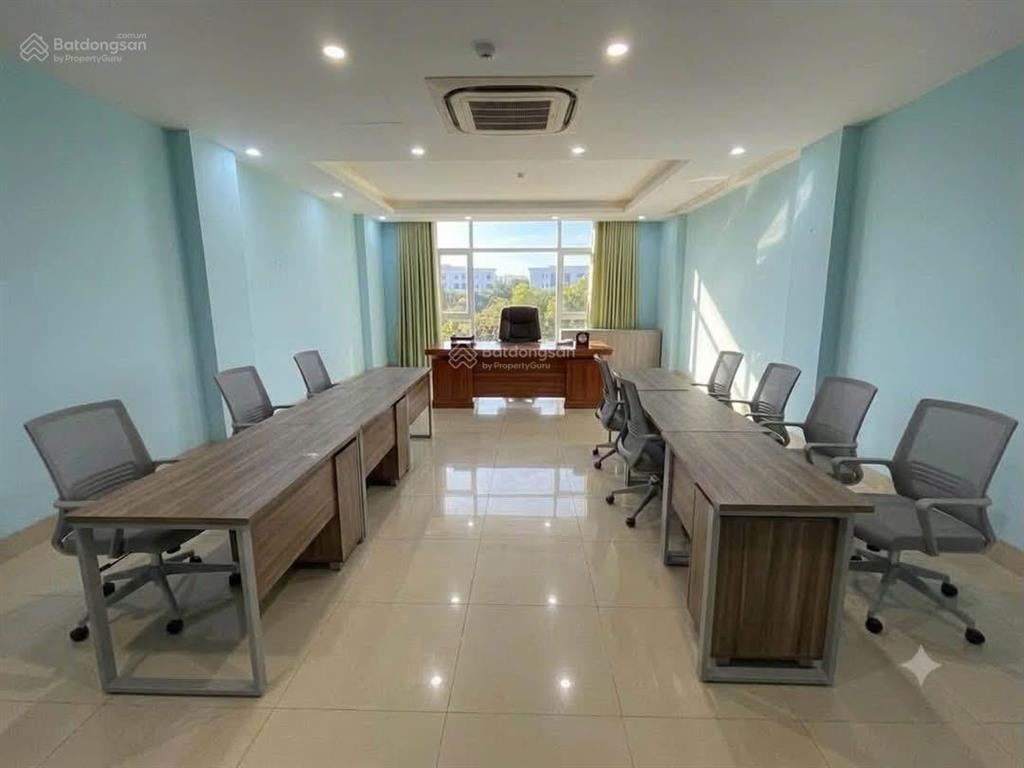 Bán nhà phân lô trung yêntrung hoà150m5 tầngmt rộngvỉa hè 3 ô tô tránhvị trí đắc địa6x tỷ