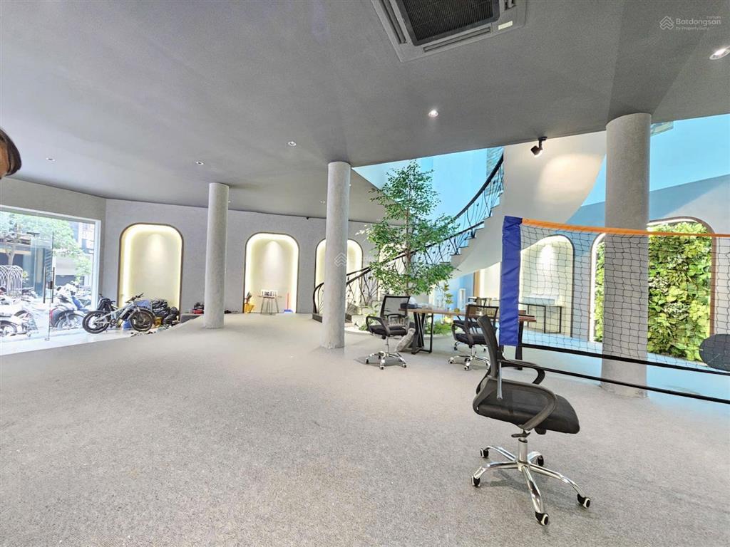 Bán nhà phân lô trung yêntrung hoà150m5 tầngmt rộngvỉa hè 3 ô tô tránhvị trí đắc địa6x tỷ