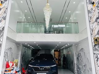 Bán nhà đường láng 7 tầng tm 2 thoáng trước sau  gara ôtô dt 48m2  nhỉnh 18 tỷ tặng nội thất
