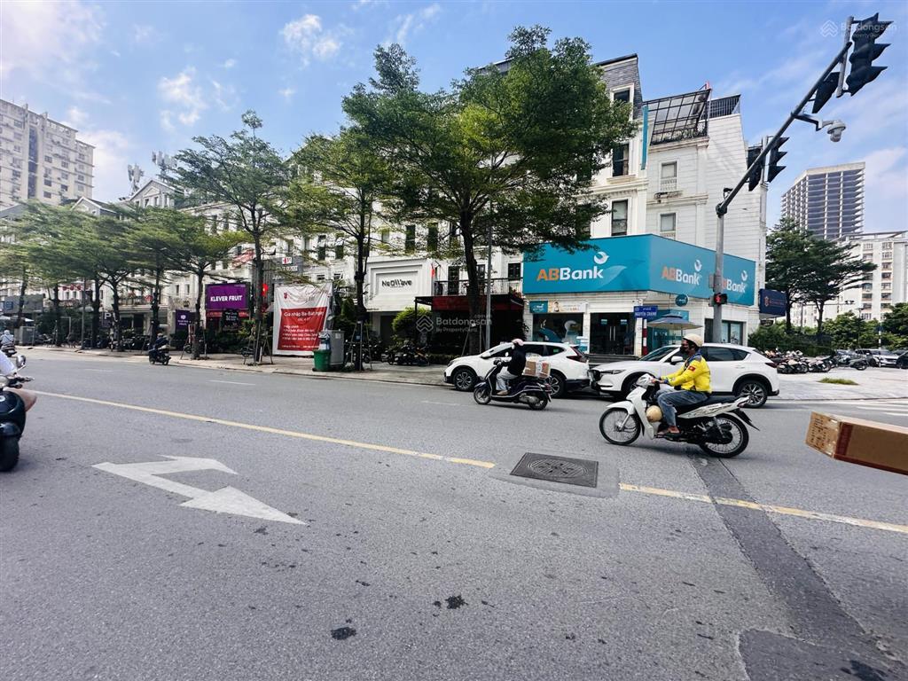 Bán shophouse mặt phố đinh núpmạc thái tổvỉa hè rộng dòng tiền sẵndt115m 5 tầng mt6m63.8 tỷ