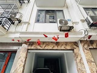 Chỉ 10.x tỷ nhà đẹp thanh xuân ô tô vào nhà dt40m 5 tầng  mt3.8m tặng nội thất sang sịn