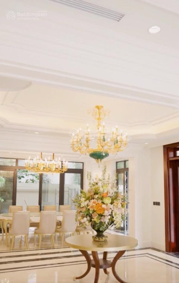 Biệt thự vinhomes gardenia hàm nghi nghi lô gócthiết kế hiện đại285m2 4 tầng thang máy189.6 tỷ