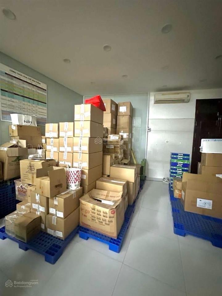 Bán nhà mặt phố trung yênlô góc mặt tiền 18mvỉa hè rộng dt94m5 tầngkd đa dạnggiá nhỉnh 50 tỷ