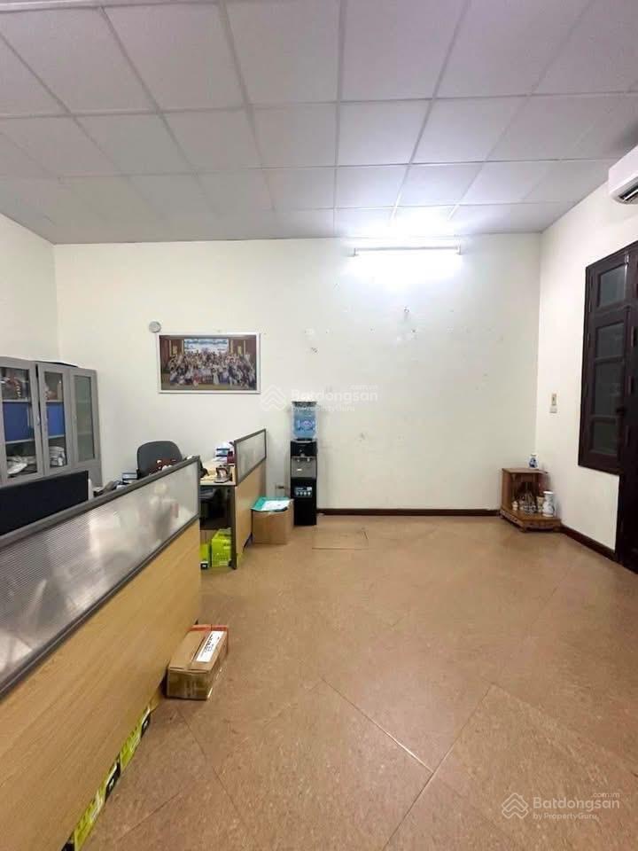 Bán nhà mặt phố trung yênlô góc mặt tiền 18mvỉa hè rộng dt94m5 tầngkd đa dạnggiá nhỉnh 50 tỷ