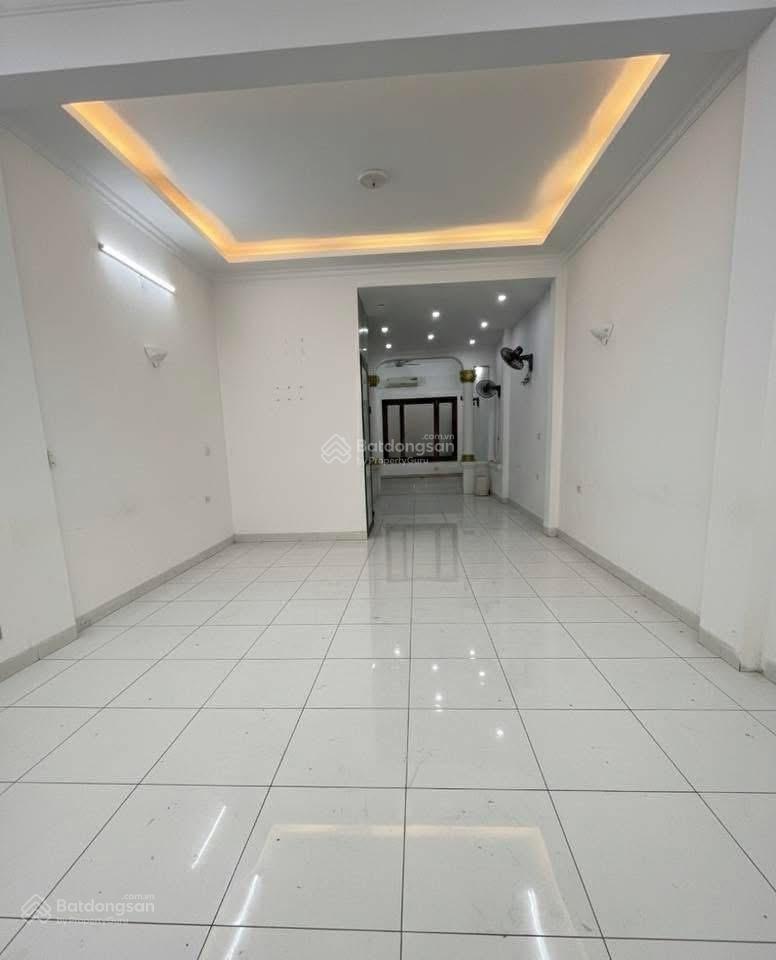 Bán nhà liền kề kđt trung yênvỉa hè , 3 ô tô tránh dt118m5 tầng thang máy mt5.2mgiá 53 tỷ