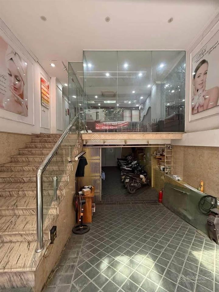 Bán nhà mặt phố hoàng ngân,9 tầng thang máy1 hầmdòng tiền caosổ86m2mt4.7mgiá 4x tỷ