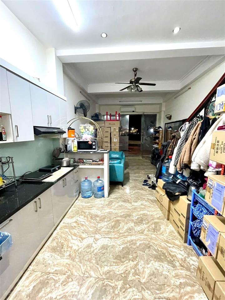 Bán nhà mặt phố yên hoà  kd sầm uất  quy hoạch ổn định  dt 45/60m2  5 tầng  chỉ 17.5 tỷ