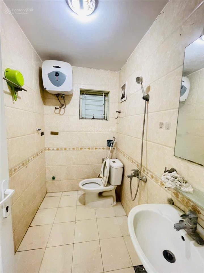 Bán căn chung cư nam trung yên, 2 ngủ, 1 vs, tầng trung đẹp, tặng nội thất, giá 4.8 tỷ (tl)