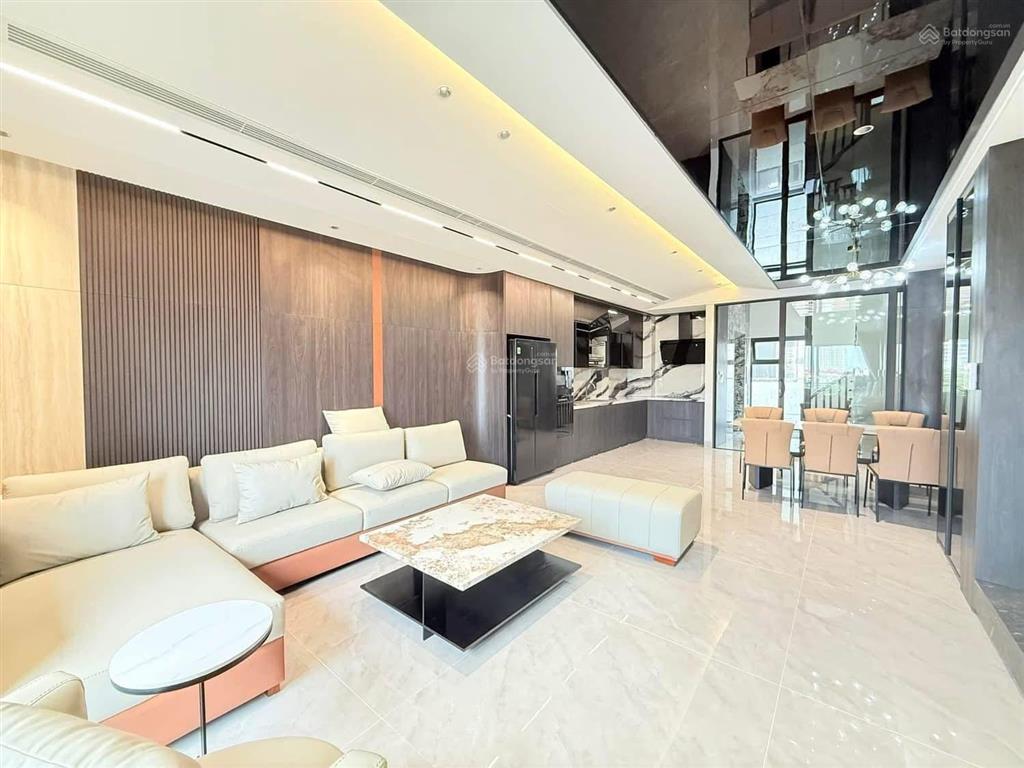 Bán gấp nhà phố trung kính66m27 tầng thang máymt4.5mô tô tránhgần phố27.3 tỷ