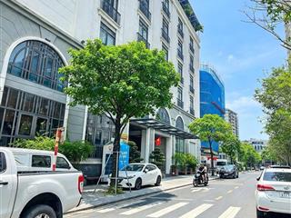Bán tòa nhà mặt phố nguyễn quốc trịyên hòadòng tiền 1,02 tỷ/nămdt106m27 tầng thang máymt rộng