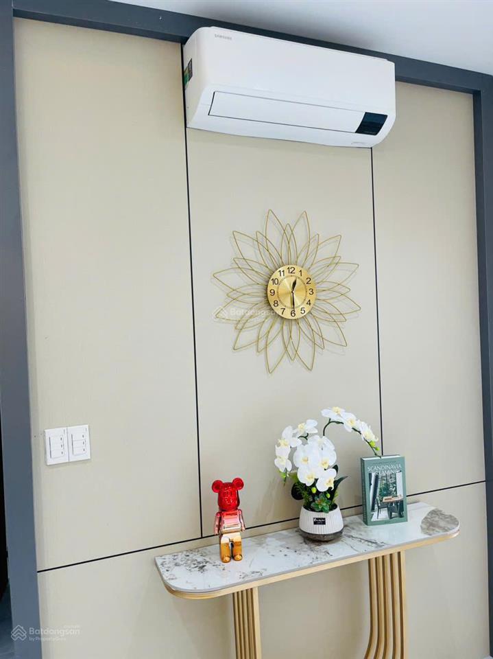 Bán căn hộ tầng 10 căn 30 căn 1030 tòa oc2a  71 m2  2 phòng ngủ
