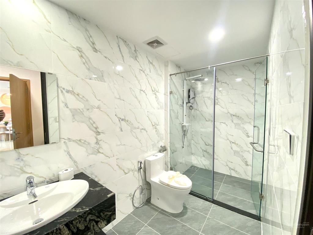 Căn hộ 3 phòng ngủ 2wc căn góc 2 mặt tiền thoáng mát, giá chỉ hơn 5 tỷ