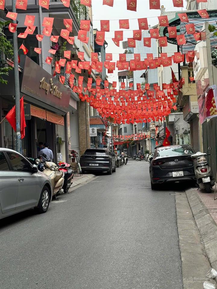 Nhà ngọc lâm 80m 6 tầng thang máy ô tô vào nhà | giá nhỉnh 19 tỷ, mức tốt trong khu vực.
