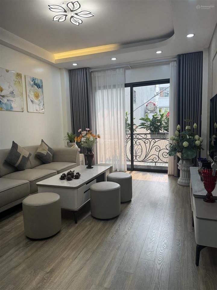 Nguyễn sơn gia thuỵ | 60m2 5 tầng thang máy | giá nhỉnh chục tỷ