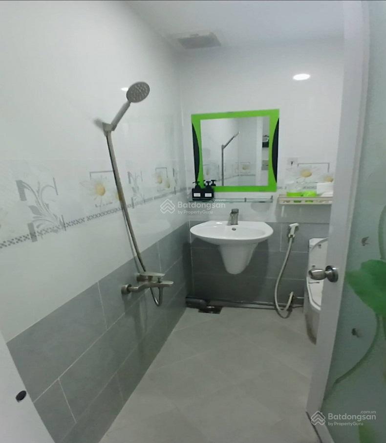 Bán nhà mặt tiền kinh doanh, lê văn sỹ, p2, tân bình, 30m2, 6 tầng, cho thuê 25tr/tháng