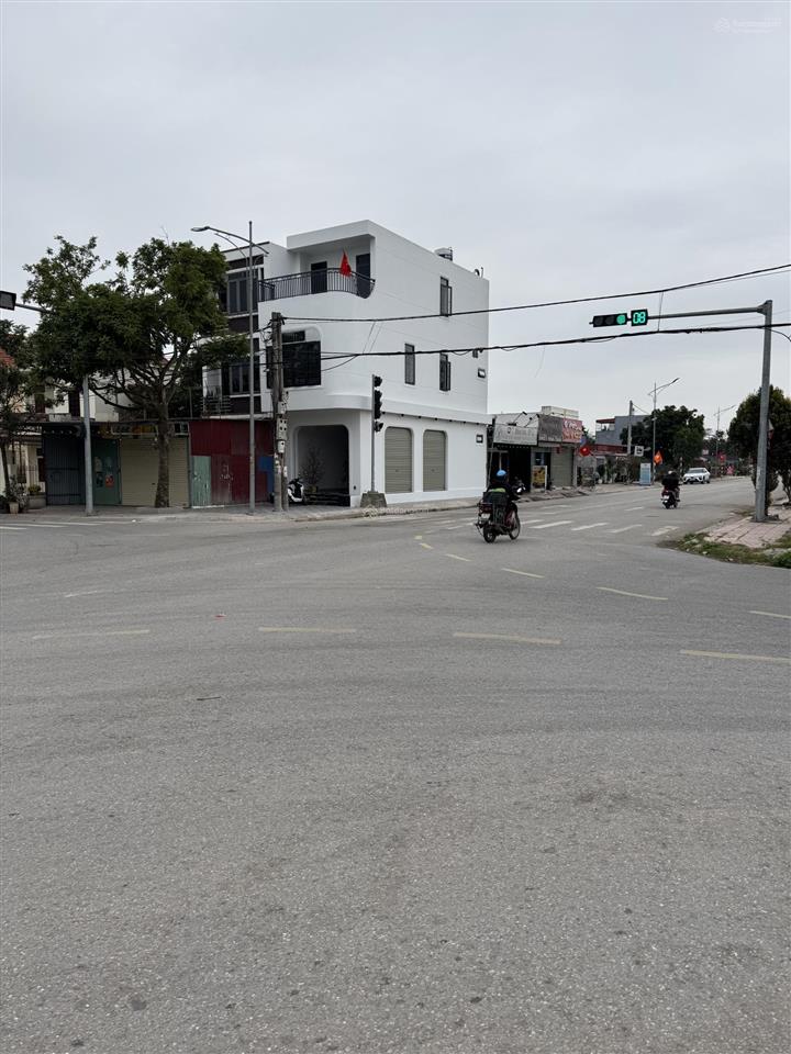 Cho thuê cửa hàng diện tích 35m2