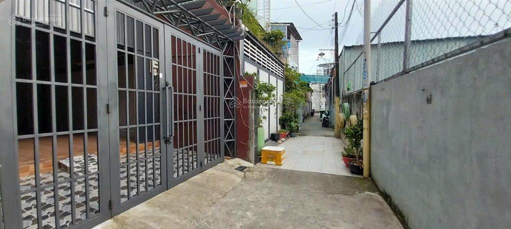 Bán nhà riêng tại nguyễn ảnh thủ, quận 12, 4,4 tỷ, 69m2