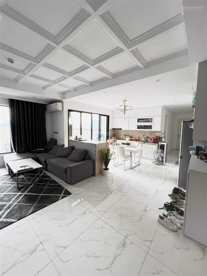 Tôi cần bán rẻ căn 2pn 74m2, tầng 16, giá 5,8 tỷ, ban công đông nam, dự án việt đức complex