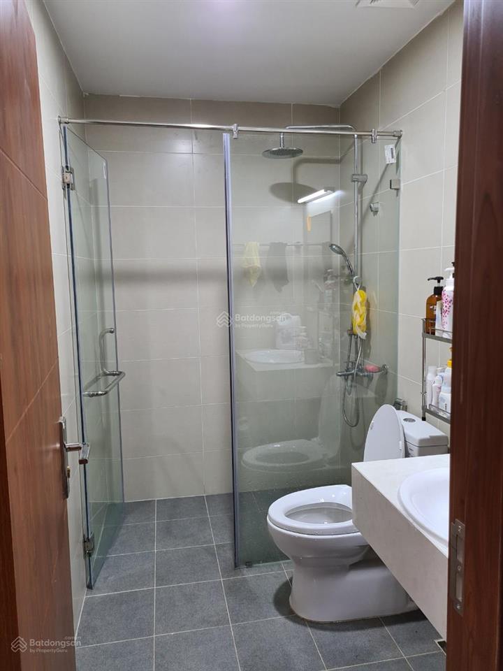 Tôi cần bán rẻ căn 2pn 74m2, tầng 16, giá 5,8 tỷ, ban công đông nam, dự án việt đức complex